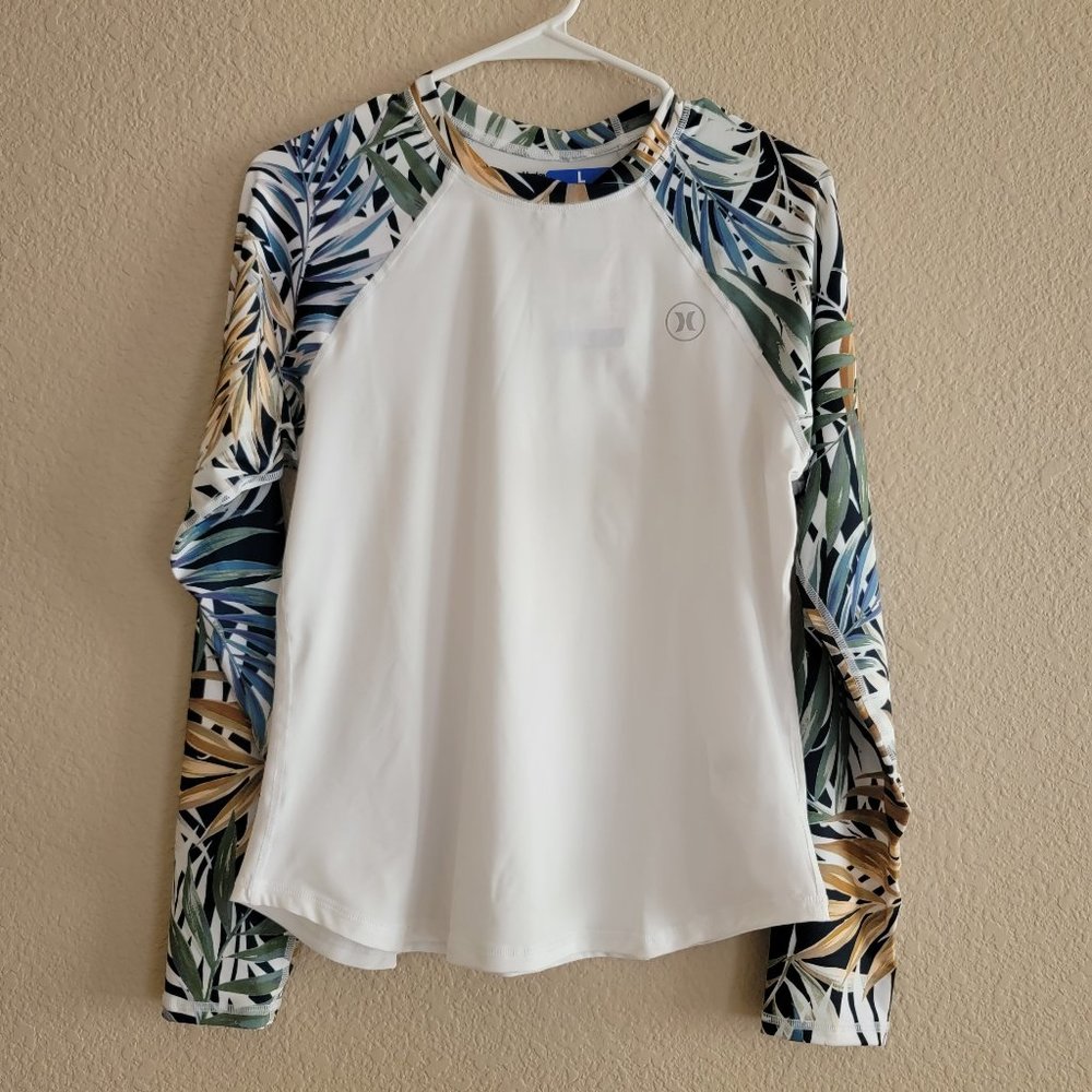 Hurley Ladies' Long Sleeve Rashguard Pull Over UPF 50+ Sun Protection NWT